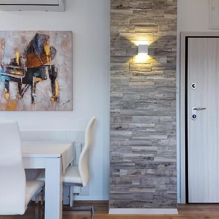 Apartments Square Загреб Екстериор снимка