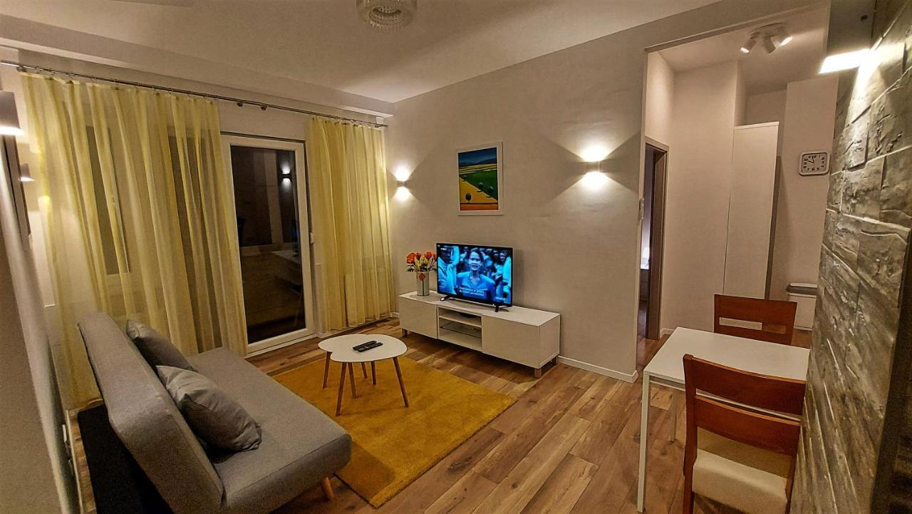 Apartments Square Загреб Екстериор снимка