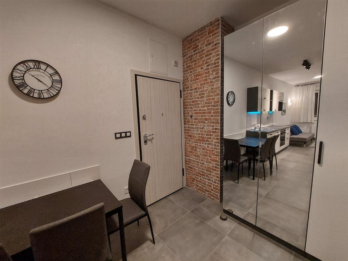 Apartments Square Загреб Екстериор снимка