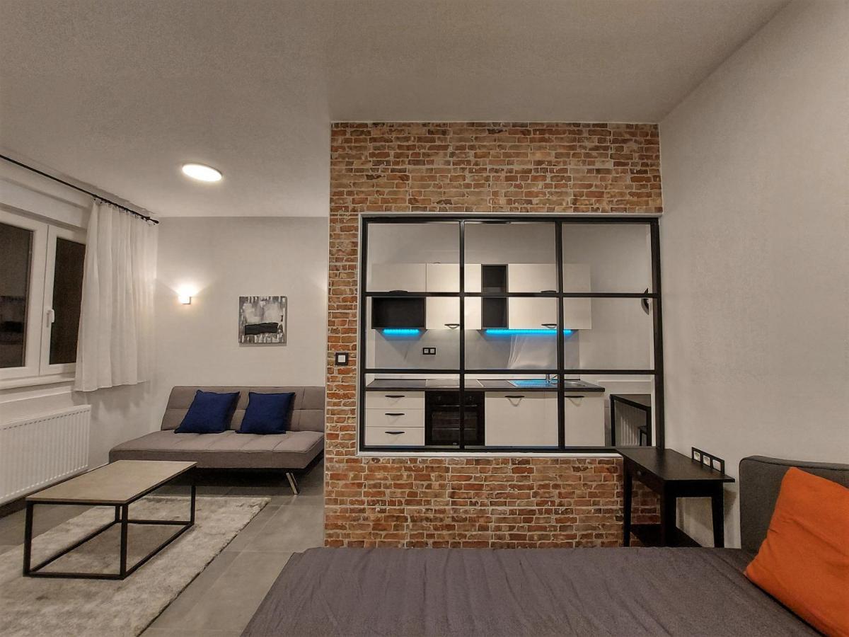 Apartments Square Загреб Екстериор снимка