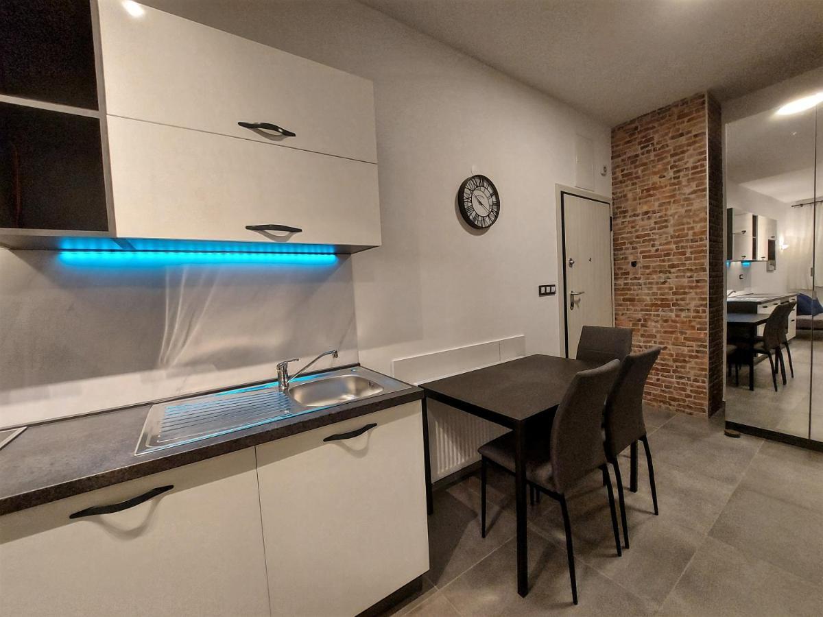Apartments Square Загреб Екстериор снимка